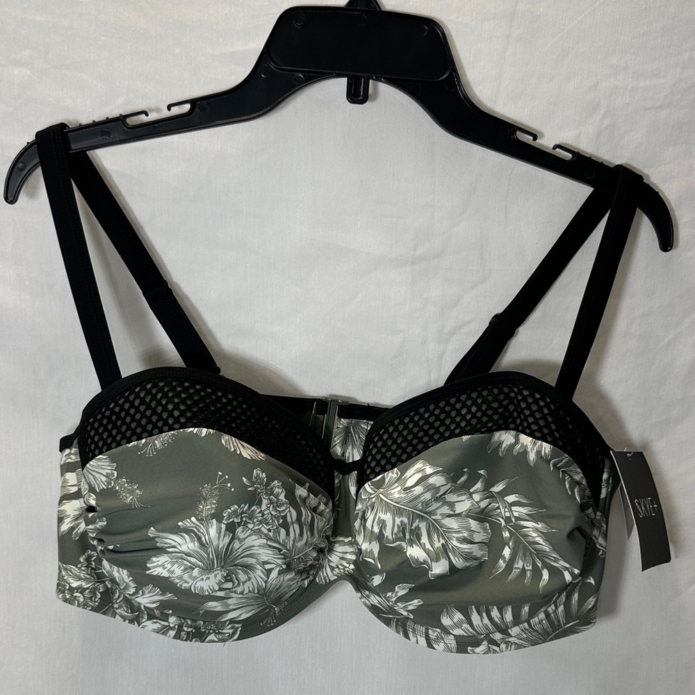 Skye Swimwear Black and Gray Floral Bikini Top